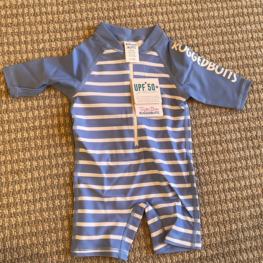 RuggedButts rashguard NWT 0-3m